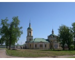 Аносин Борисоглебский женский монастырь в Московской области. В центре Троицкий собор. 29 Мая 2004 г.